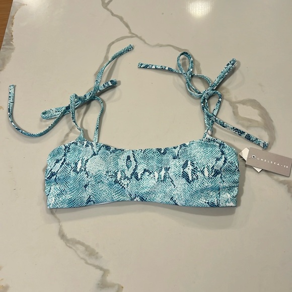 Chelsea 28 bikini top NWT - Picture 1 of 4